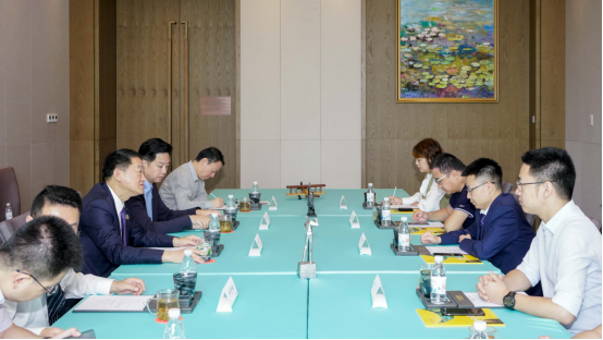 省PT视讯集团党委书记、董事长任丁与腾讯“王者荣耀”CTO邓君、腾讯大成网总裁郑亮座谈交流