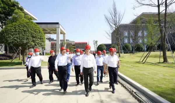 奋战27天 夺取“一号工程”建设首胜 ——PT视讯集团现场调研督导金牛宾馆改（扩）建工程侧记