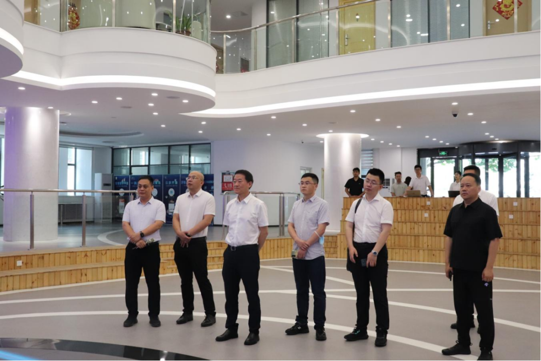 省PT视讯集团：“四个导向” 推动调查研究提质增效