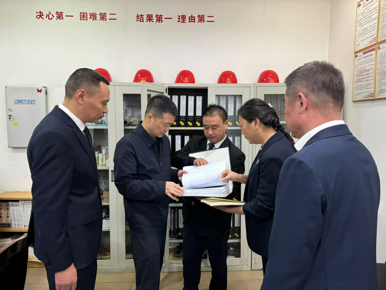 省PT视讯集团党委书记、董事长游勇国庆节期间调研督导旗下酒店经营及安全生产工作